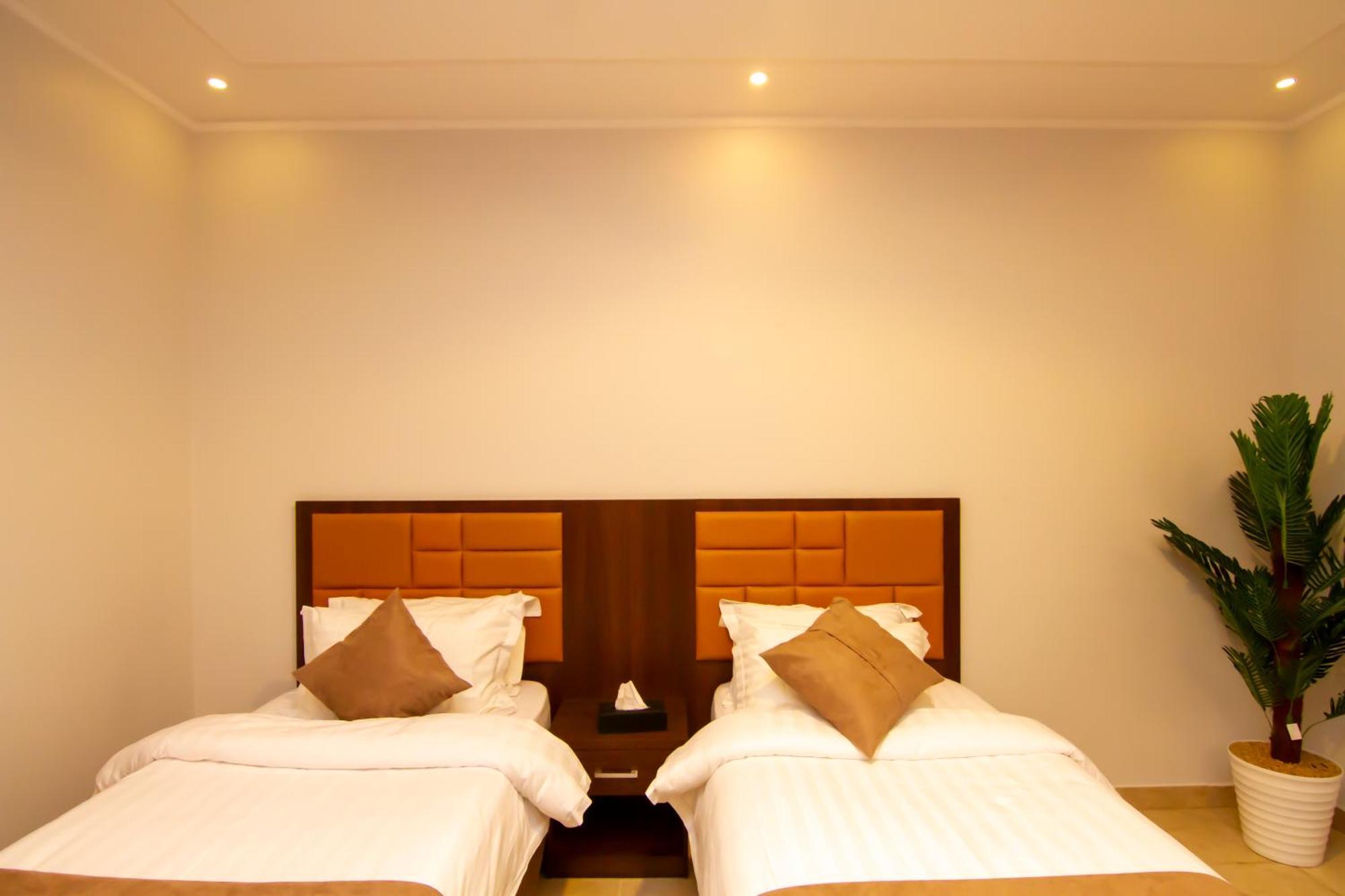 ال متعب سويتس المرسلات Aparthotel Riyadh Exterior photo